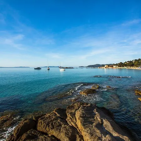 Roc - 4 Etoiles Les Pieds Dans L'eau Ξενοδοχείο Le Lavandou