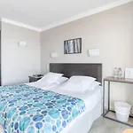 Roc - 4 Etoiles Les Pieds Dans L'eau Hotel 4*