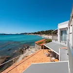 Hotel Roc - 4 Etoiles Les Pieds Dans L'eau