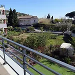 Hotel Roc - 4 Etoiles Les Pieds Dans L'eau Le Lavandou