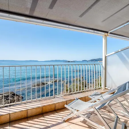 Roc - 4 Etoiles Les Pieds Dans L'eau Hotel Le Lavandou
