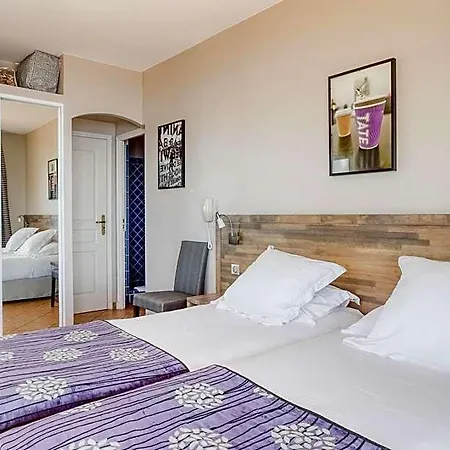 Hotel Roc - 4 étoiles Les Pieds Dans L'eau 4*
