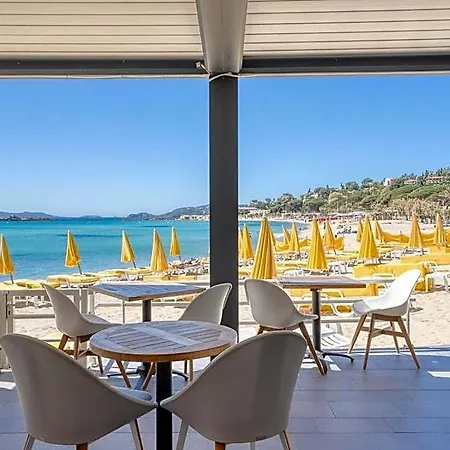 Roc - 4 étoiles Les Pieds Dans L'eau Hotel 4*