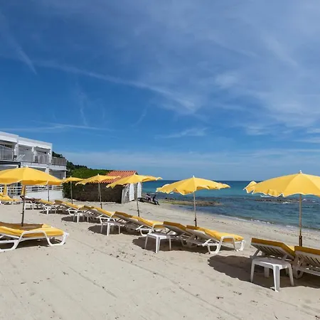 Roc - 4 Etoiles Les Pieds Dans L'eau 4* Le Lavandou