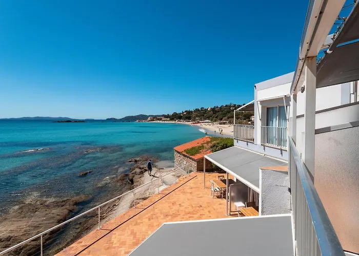Hotel Roc - 4 Etoiles Les Pieds Dans L'eau